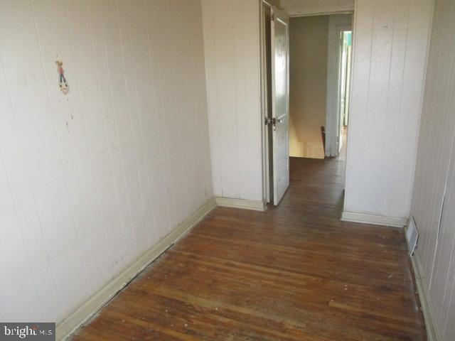 1119 Kenwood Road Darby, PA 19023 - Photo 7 of 12