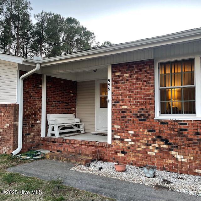 958 Newport Loop Road Newport, NC 28570 - Photo 2 of 14 IMG_1882 (1)