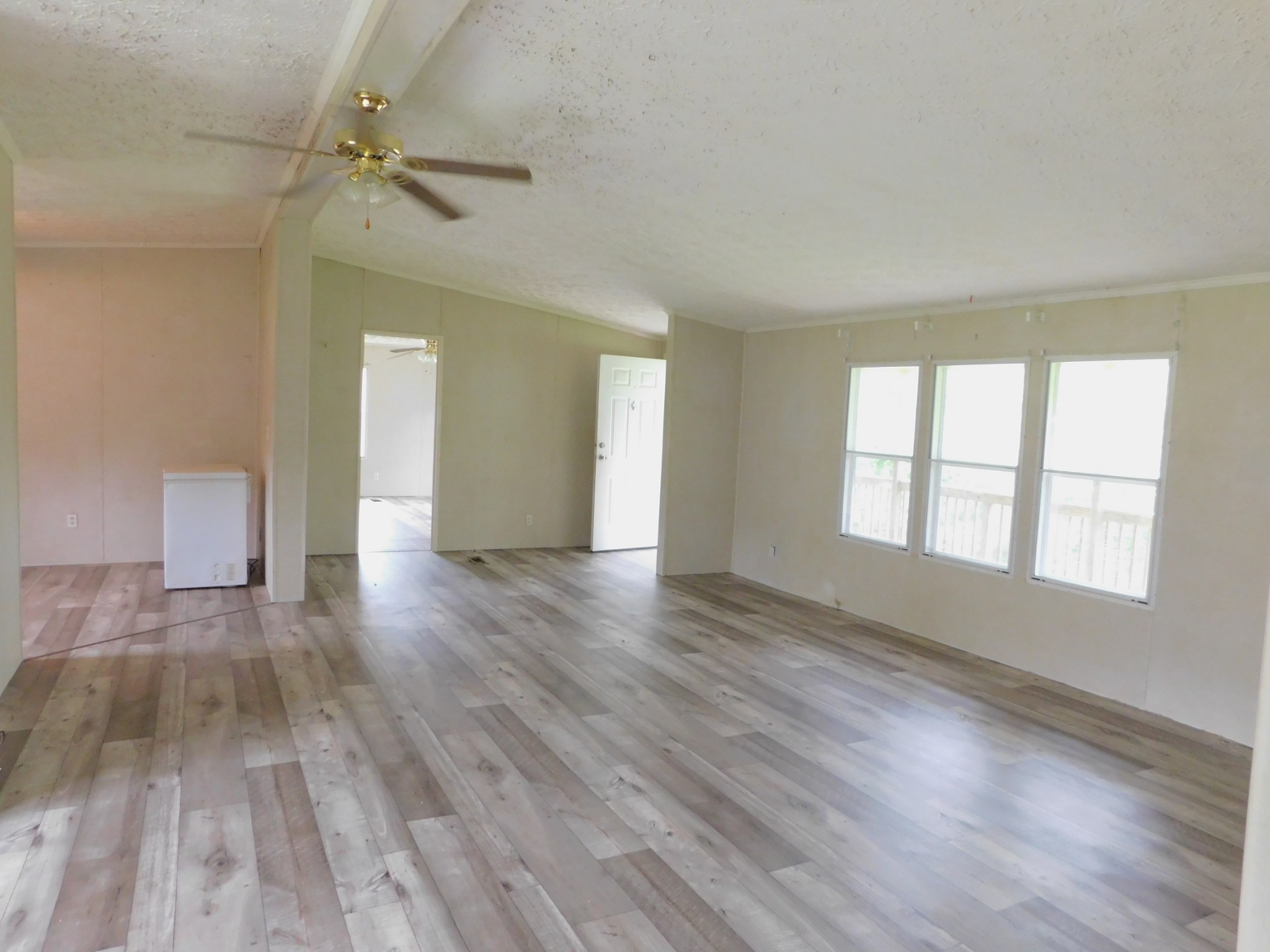 6155 Dewey Carr Road Bethpage, TN 37022 - Photo 7 of 53 Gallery Image 7