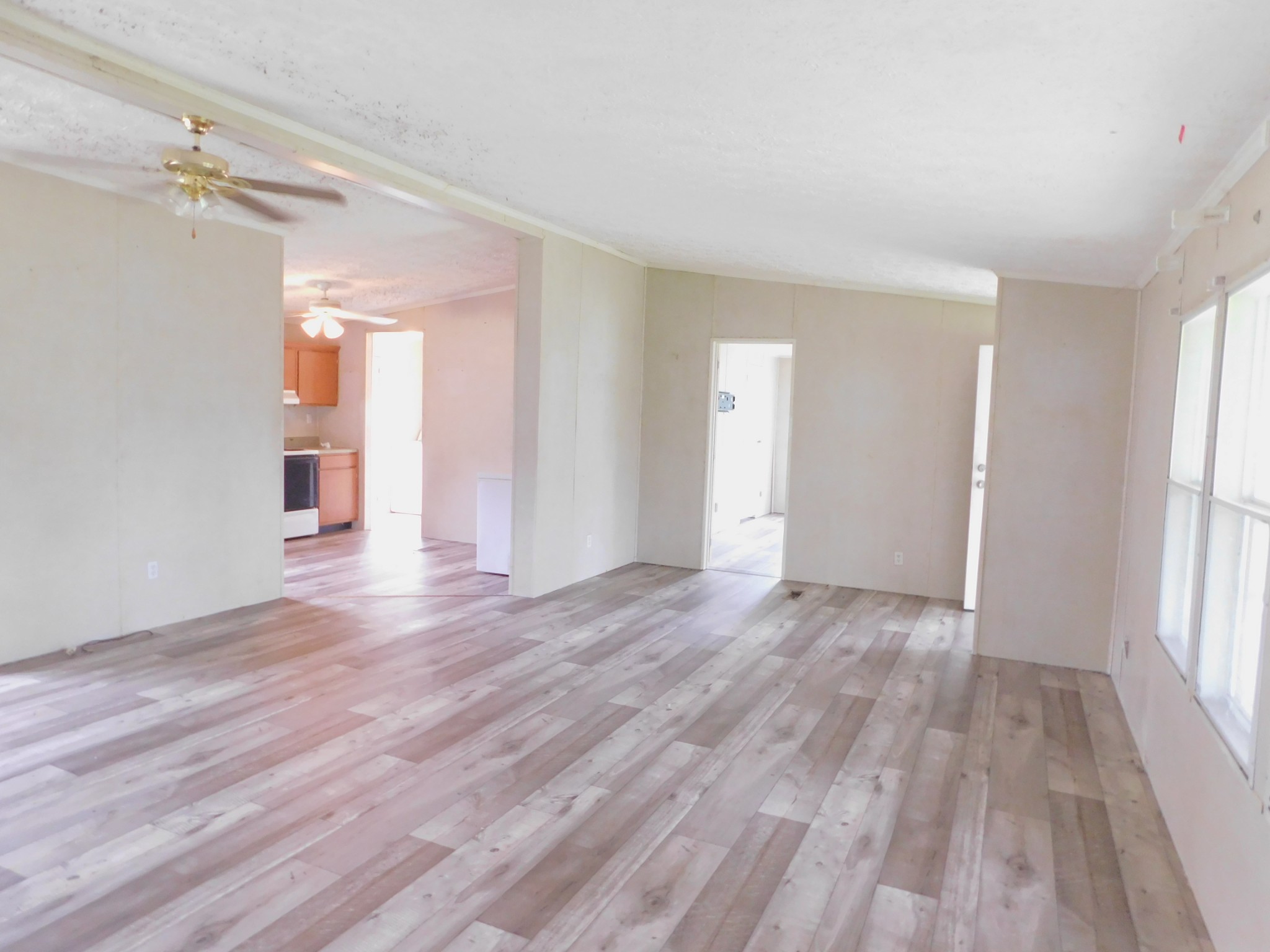 6155 Dewey Carr Road Bethpage, TN 37022 - Photo 9 of 53 Gallery Image 9
