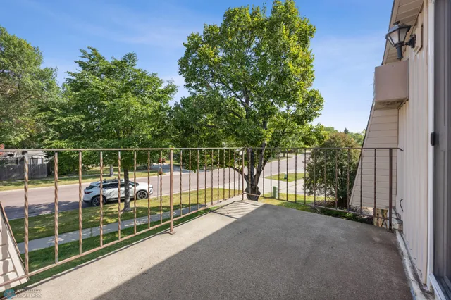 $168,000 | 2320 20th Avenue South, Unit 7, Fargo, ND 58103