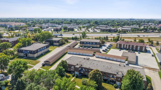 $168,000 | 2320 20th Avenue South, Unit 7, Fargo, ND 58103