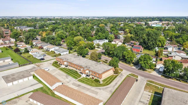 $168,000 | 2320 20th Avenue South, Unit 7, Fargo, ND 58103