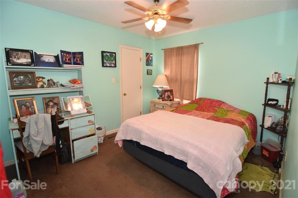1423 Little Road Newton, NC 28658 - Photo 22 of 48 Gallery Image 22