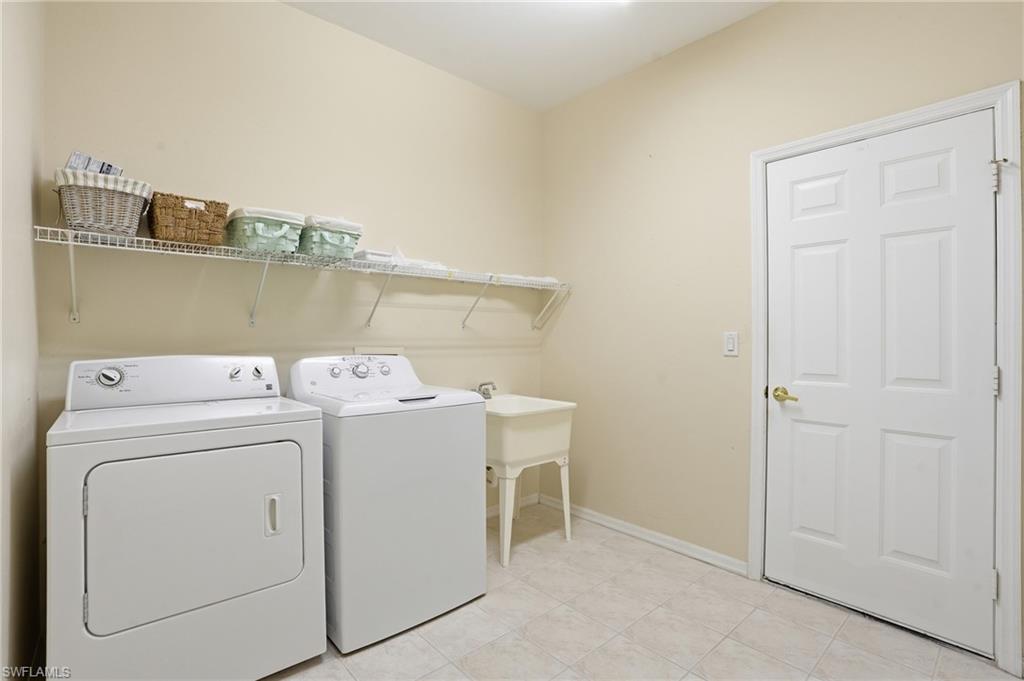 12565 Stone Valley Loop Fort Myers, FL 33913 - Photo 31 of 39