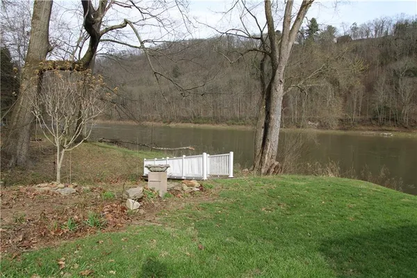 $310,000 | 0 North Riverview Drive, Parker, PA 16049