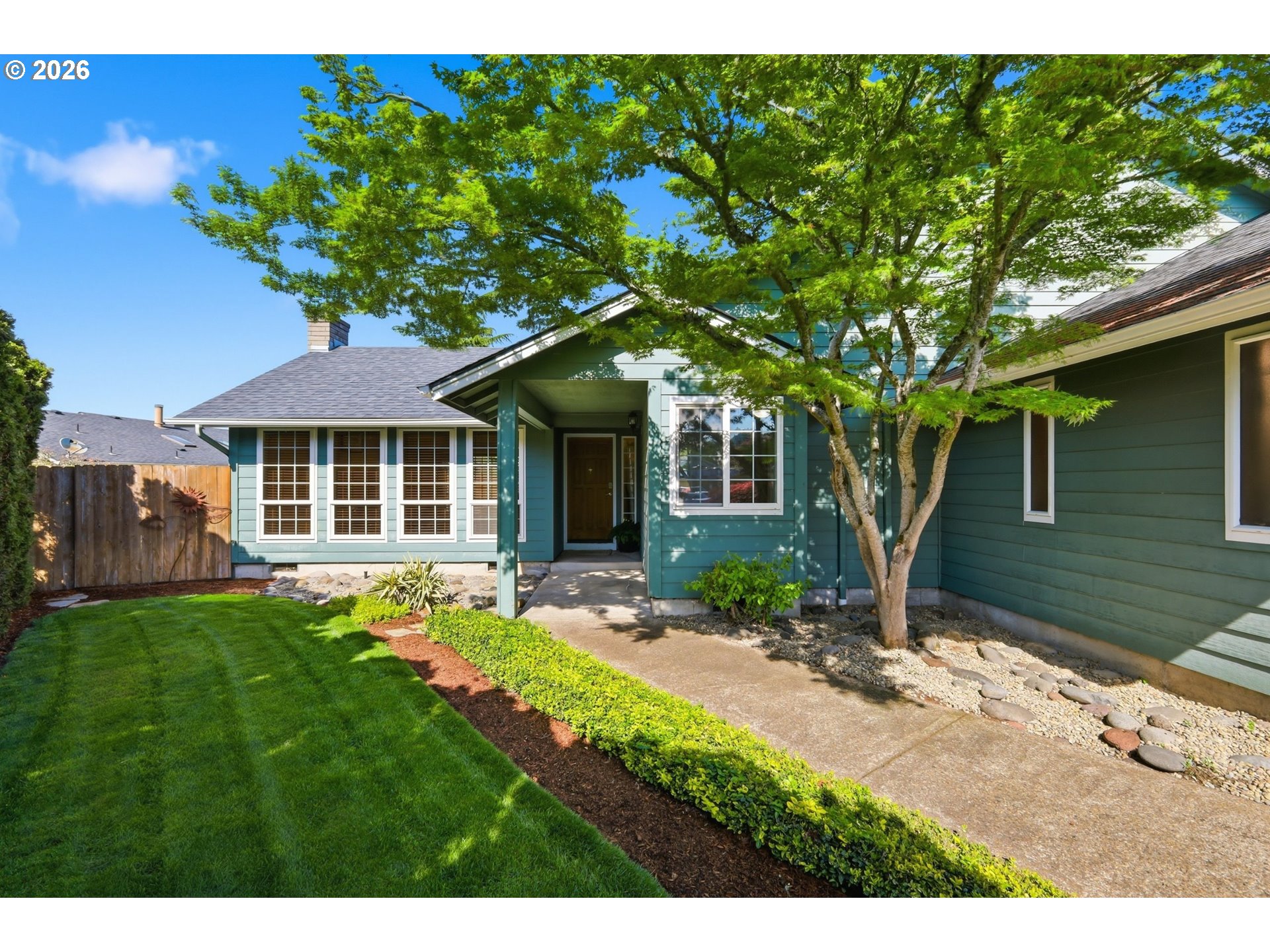 361 72nd Place Springfield, OR 97478 - Photo 1 of 25