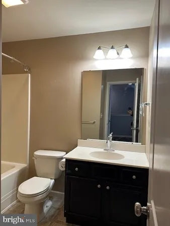 $2,000 | 6402 Creekbend Drive, Mechanicsburg, PA 17050