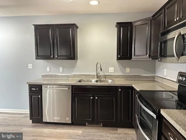 $2,000 | 6402 Creekbend Drive, Mechanicsburg, PA 17050