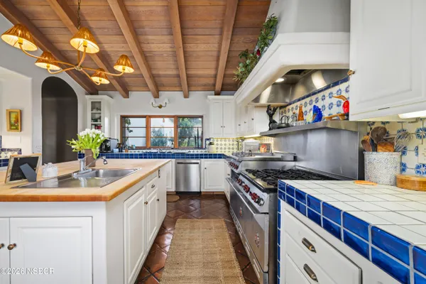 $6,950,000 | 2830 Calzada Avenue, Santa Ynez, CA 93460