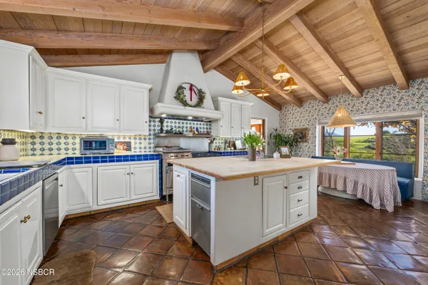 $6,950,000 | 2830 Calzada Avenue, Santa Ynez, CA 93460