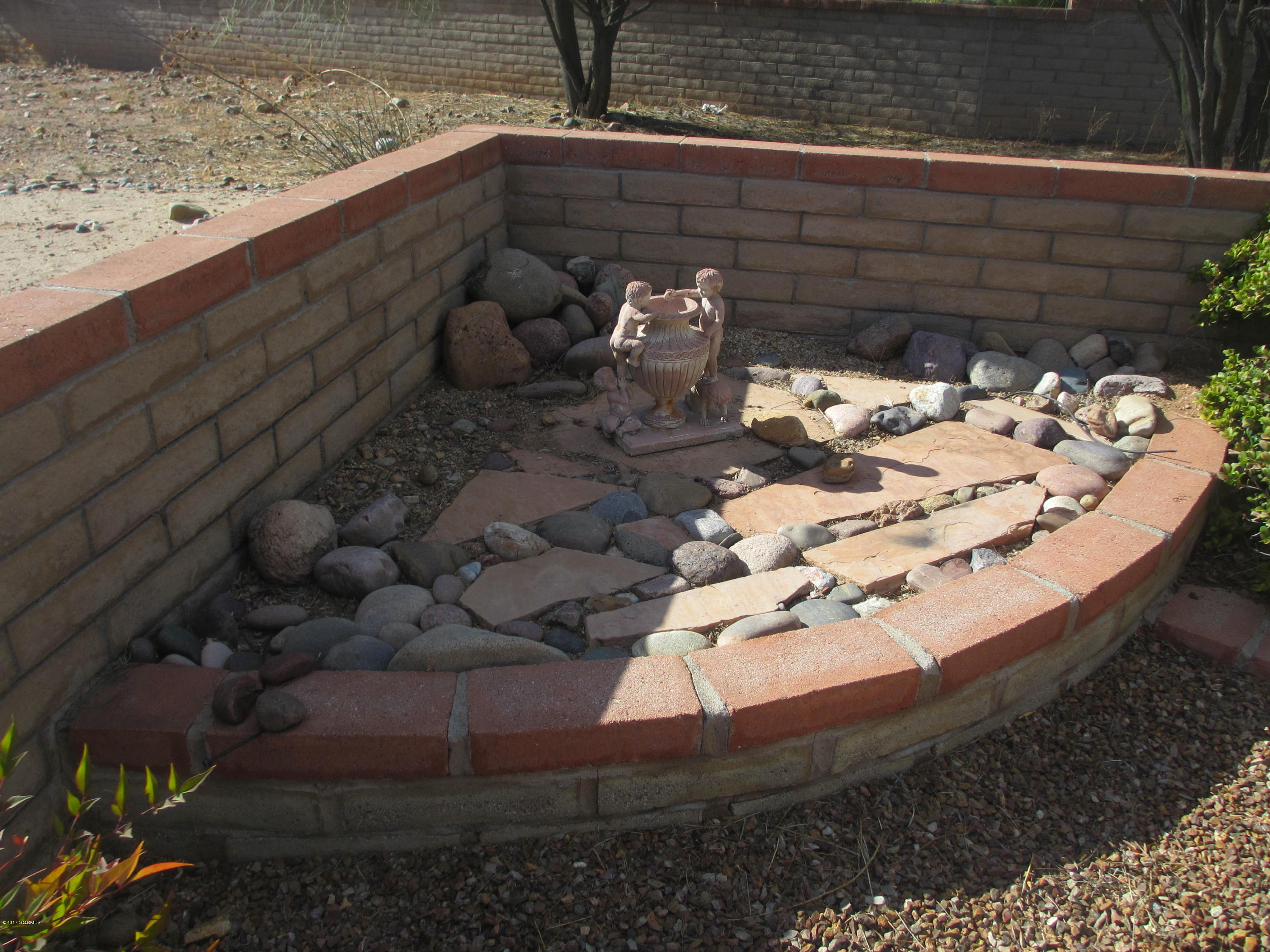 1193 Circulo Canario Rio Rico, AZ 85648 - Photo 24 of 33
