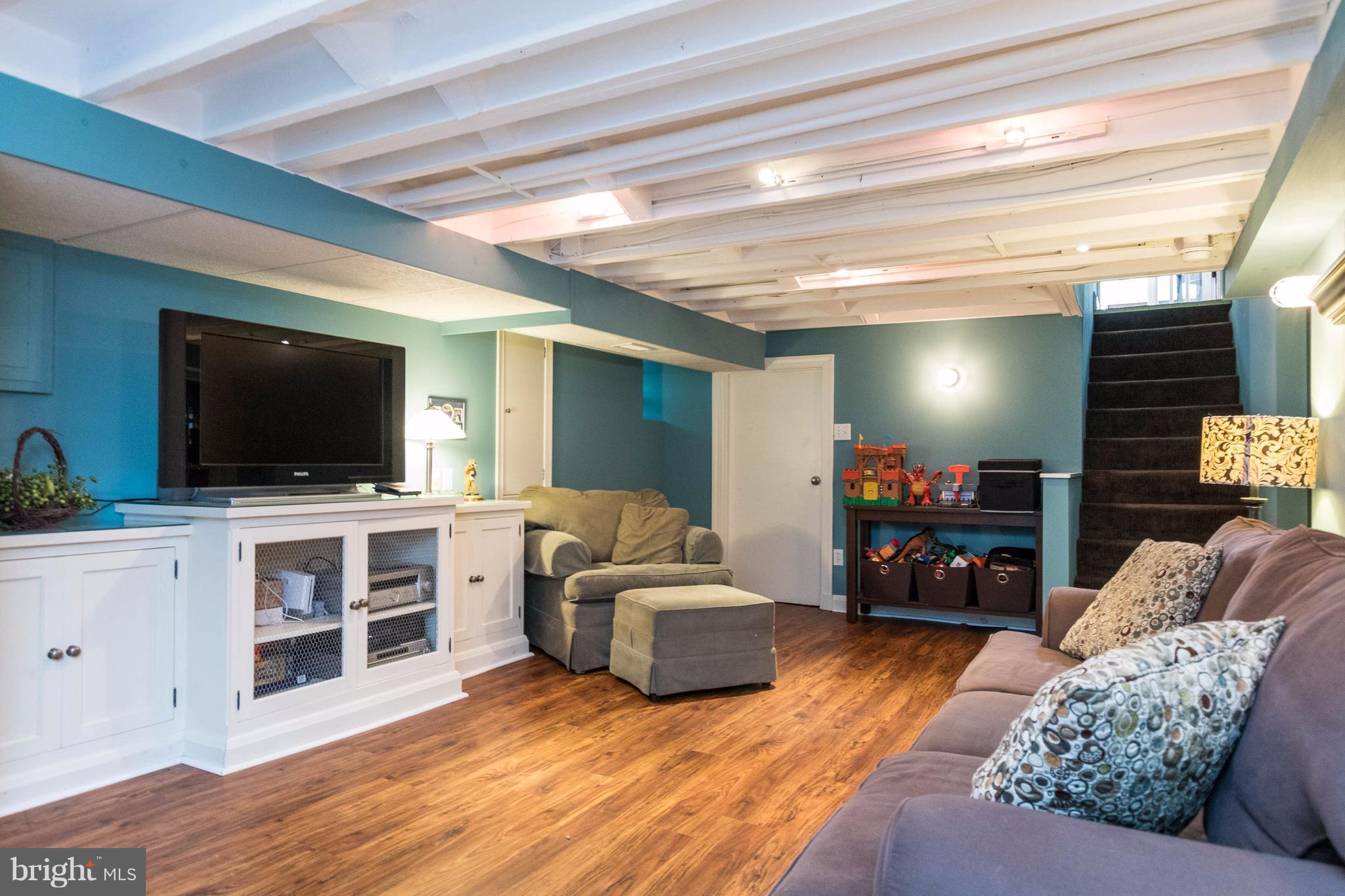 700 Dunkirk Road Baltimore, MD 21212 - Photo 23 of 30 Family Room