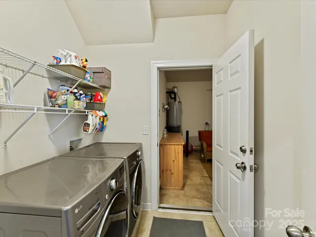 $800,000 | 9890 Travertine Trail, Davidson, NC 28036