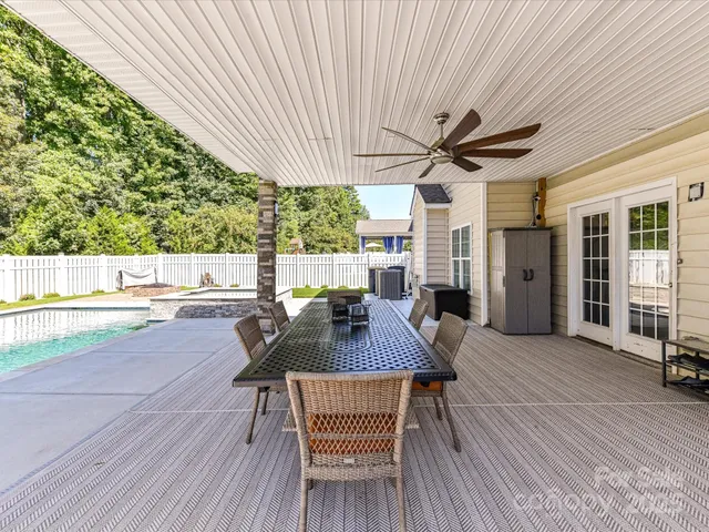 $800,000 | 9890 Travertine Trail, Davidson, NC 28036