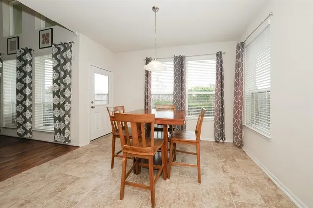 $2,500 | 3314 Tall Sycamore Trail, Katy, TX 77493