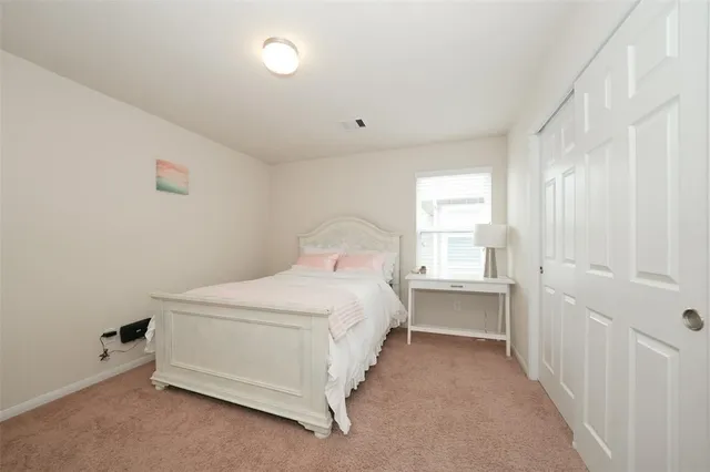 $2,500 | 3314 Tall Sycamore Trail, Katy, TX 77493