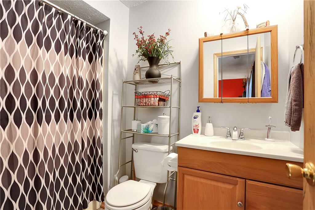 698 Boonesboro Road Greenwood, IN 46142 - Photo 21 of 28 Gallery Image 21