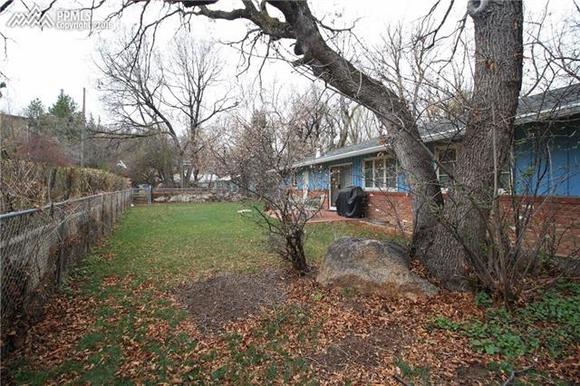 1305 West Cheyenne Road Colorado Springs, CO 80906 - Photo 8 of 29 Rear Yard from east end!