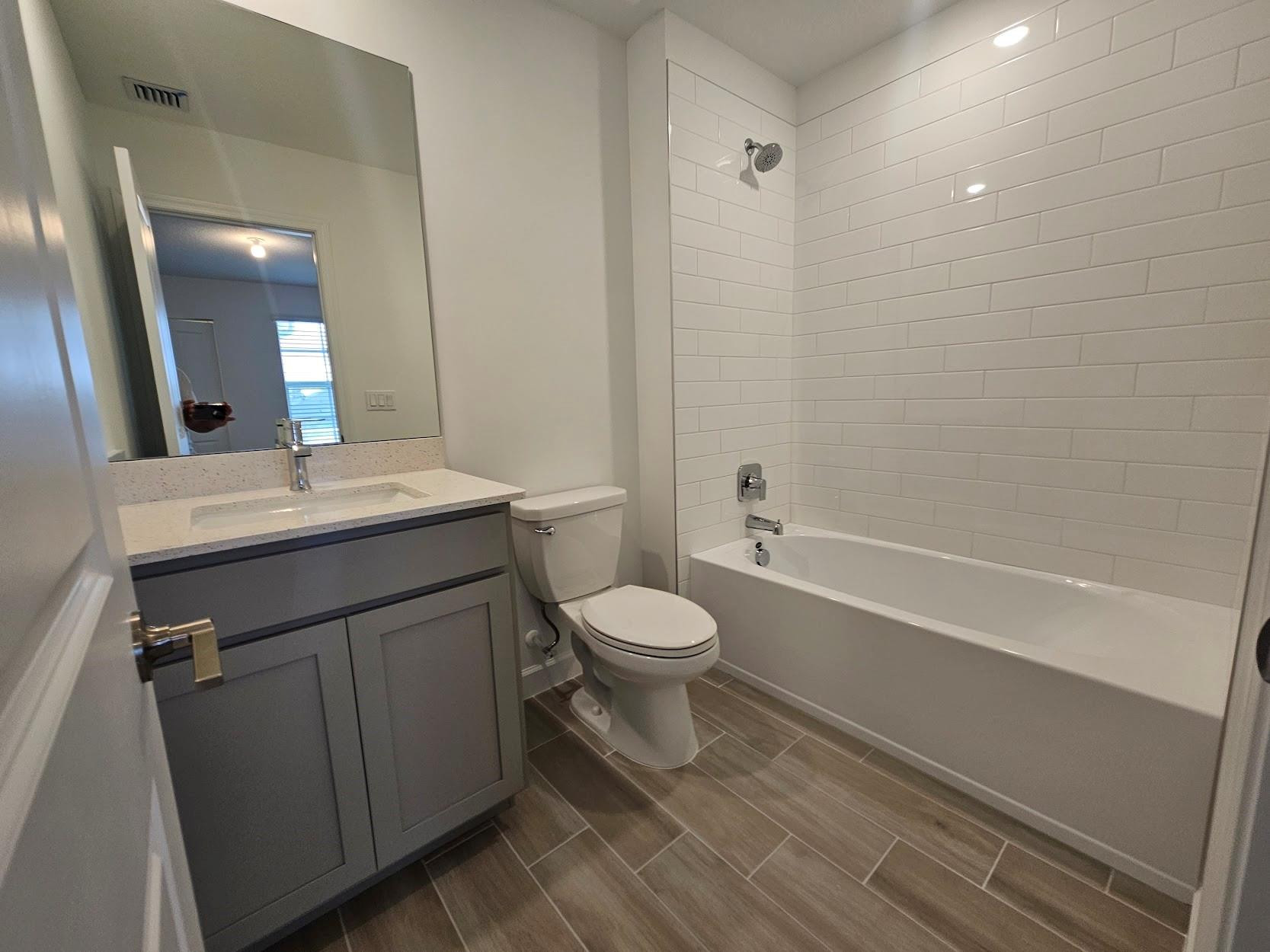 19576 Whispering Creek Road Loxahatchee, FL 33470 - Photo 15 of 28 Photo 15