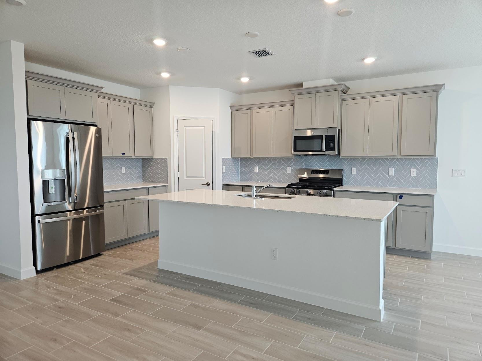 19576 Whispering Creek Road Loxahatchee, FL 33470 - Photo 2 of 28 Photo 2