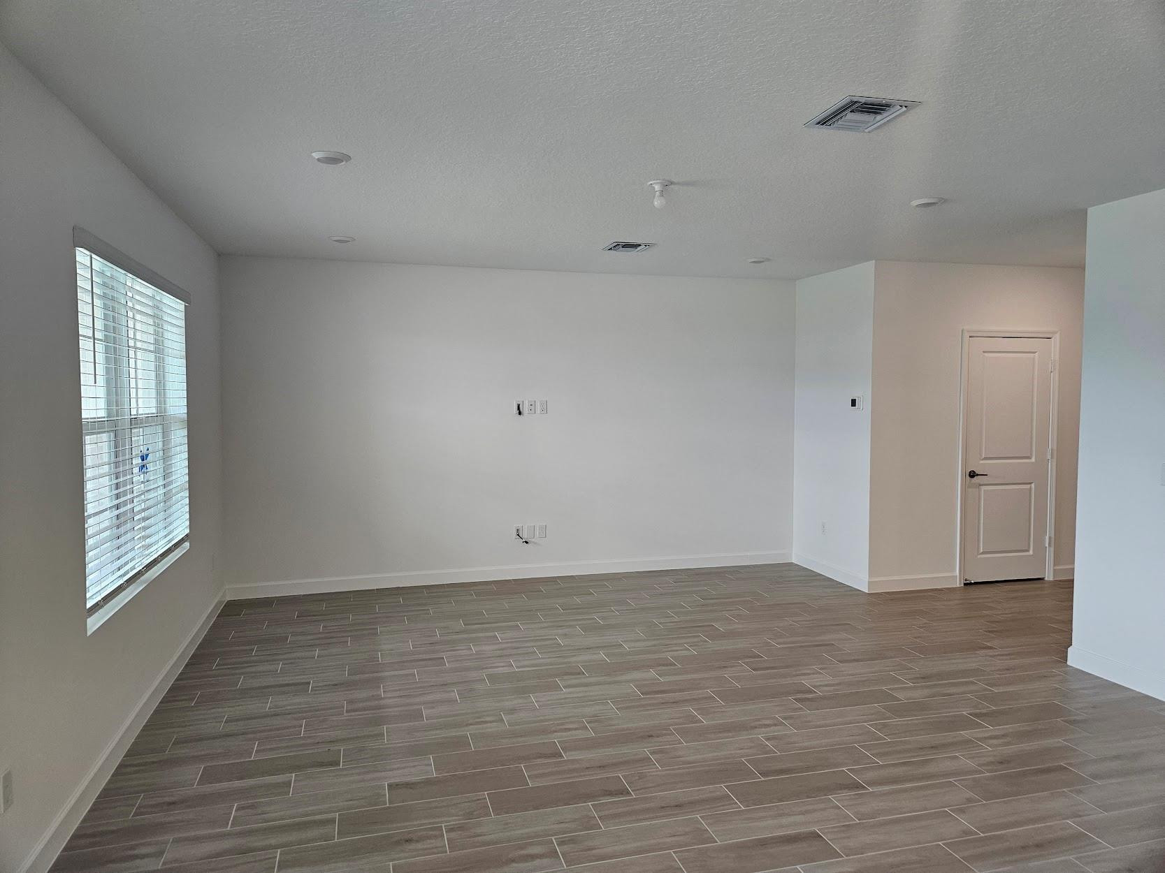 19576 Whispering Creek Road Loxahatchee, FL 33470 - Photo 4 of 28 Photo 4