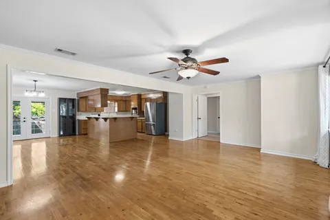 $395,000 | 1110 Hollybluff Street, Austin, TX 78753