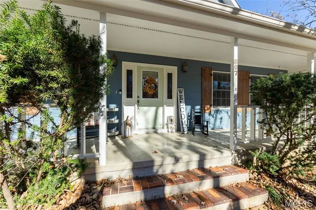 $399,000 | 807 Lariat Lane, Rolla, MO 65401