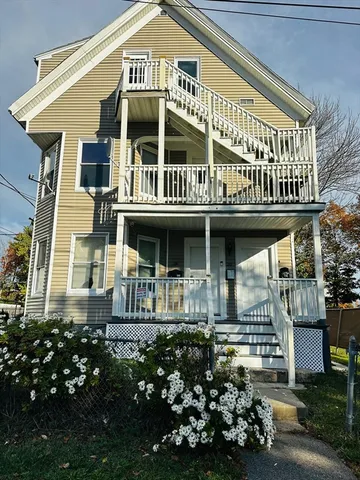 $2,400 | 20 Watson Street, Unit 2, Brockton, MA 02301
