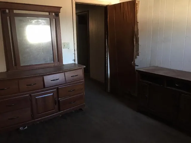 $450 | 705 West 6th Street, Coleman, TX 76834