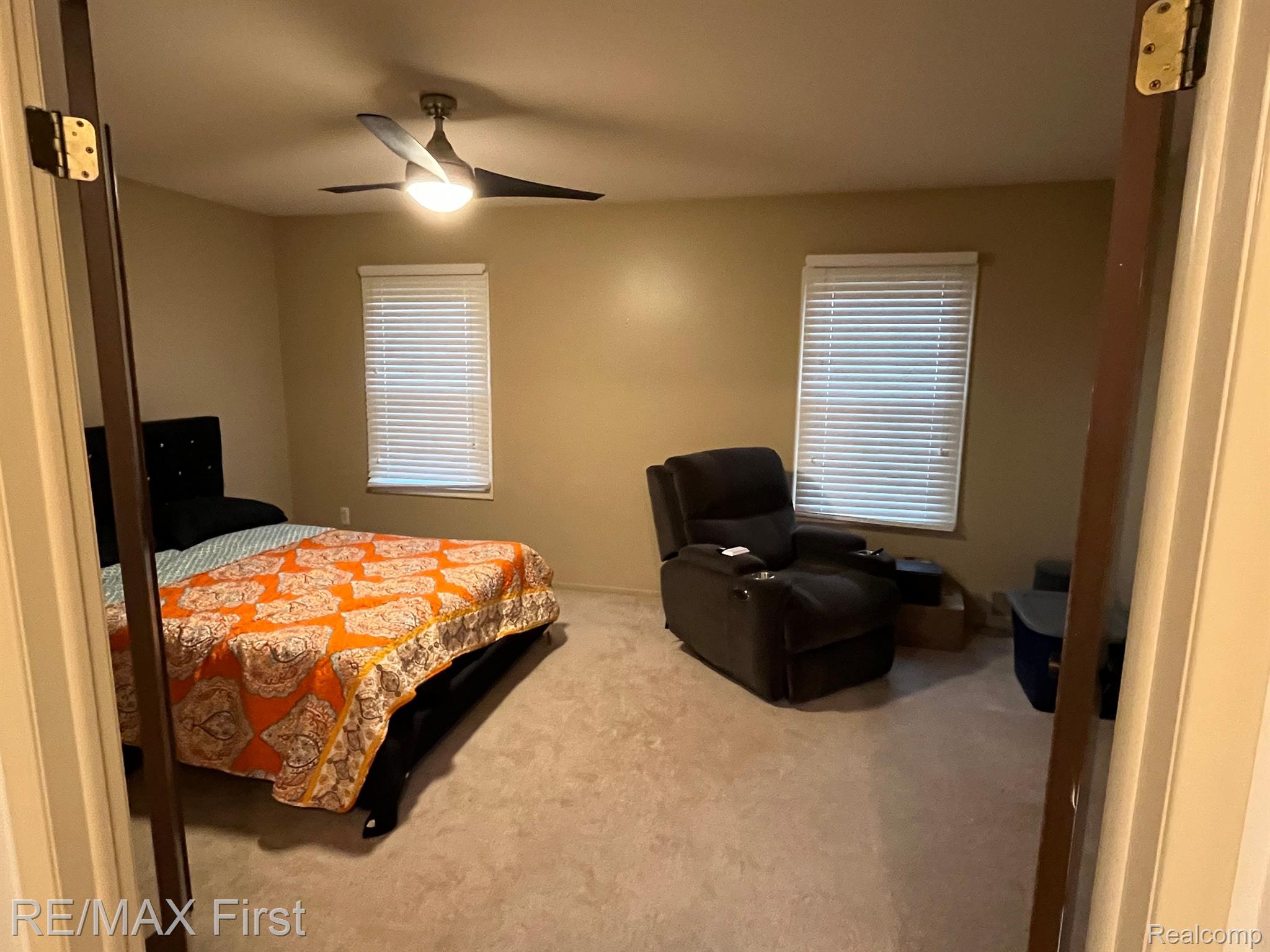 31153 Hoover Road Warren, MI 48093 - Photo 11 of 14 Gallery Image 11