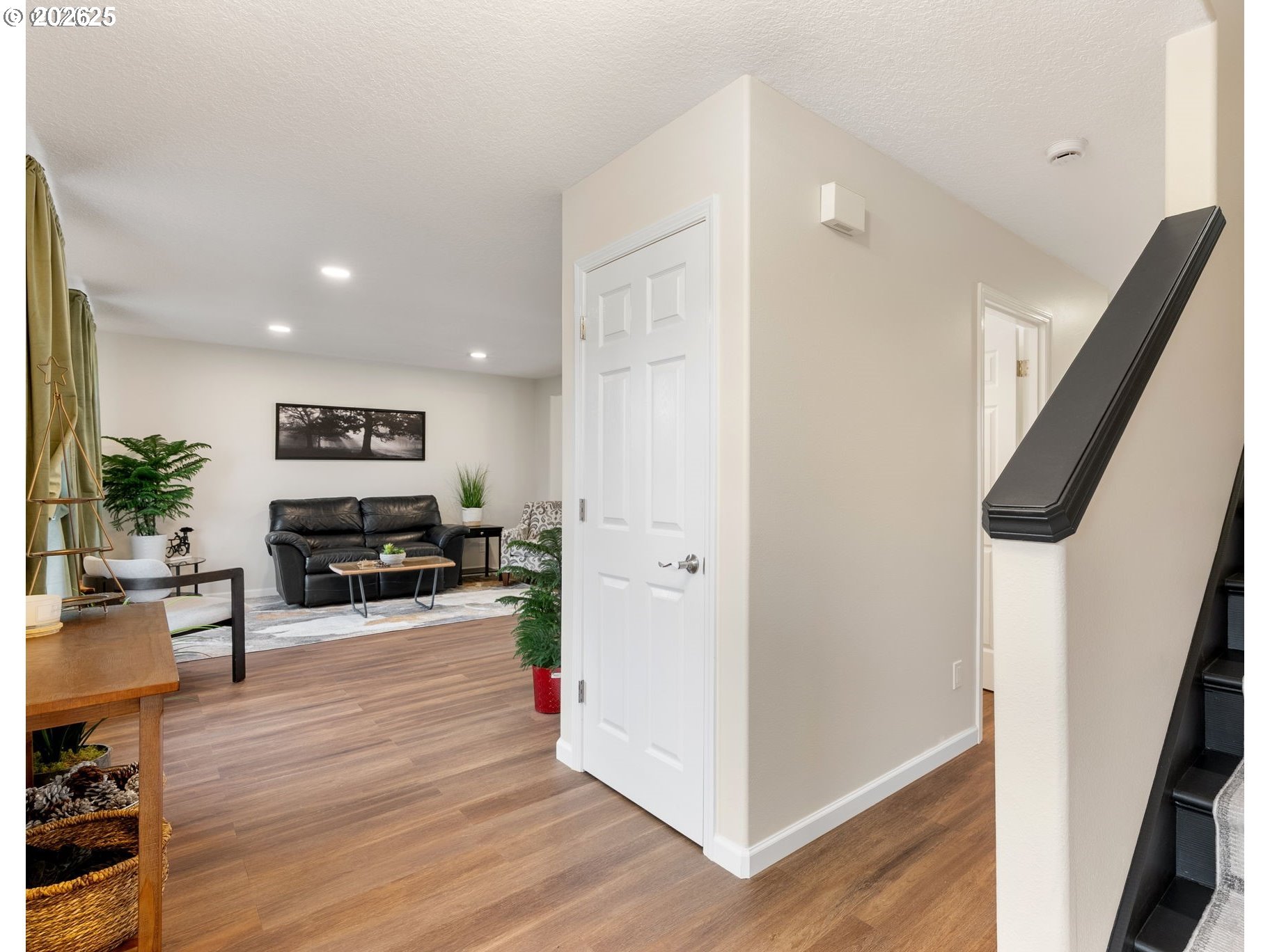 1189 South Aspen Way Canby, OR 97013 - Photo 4 of 41