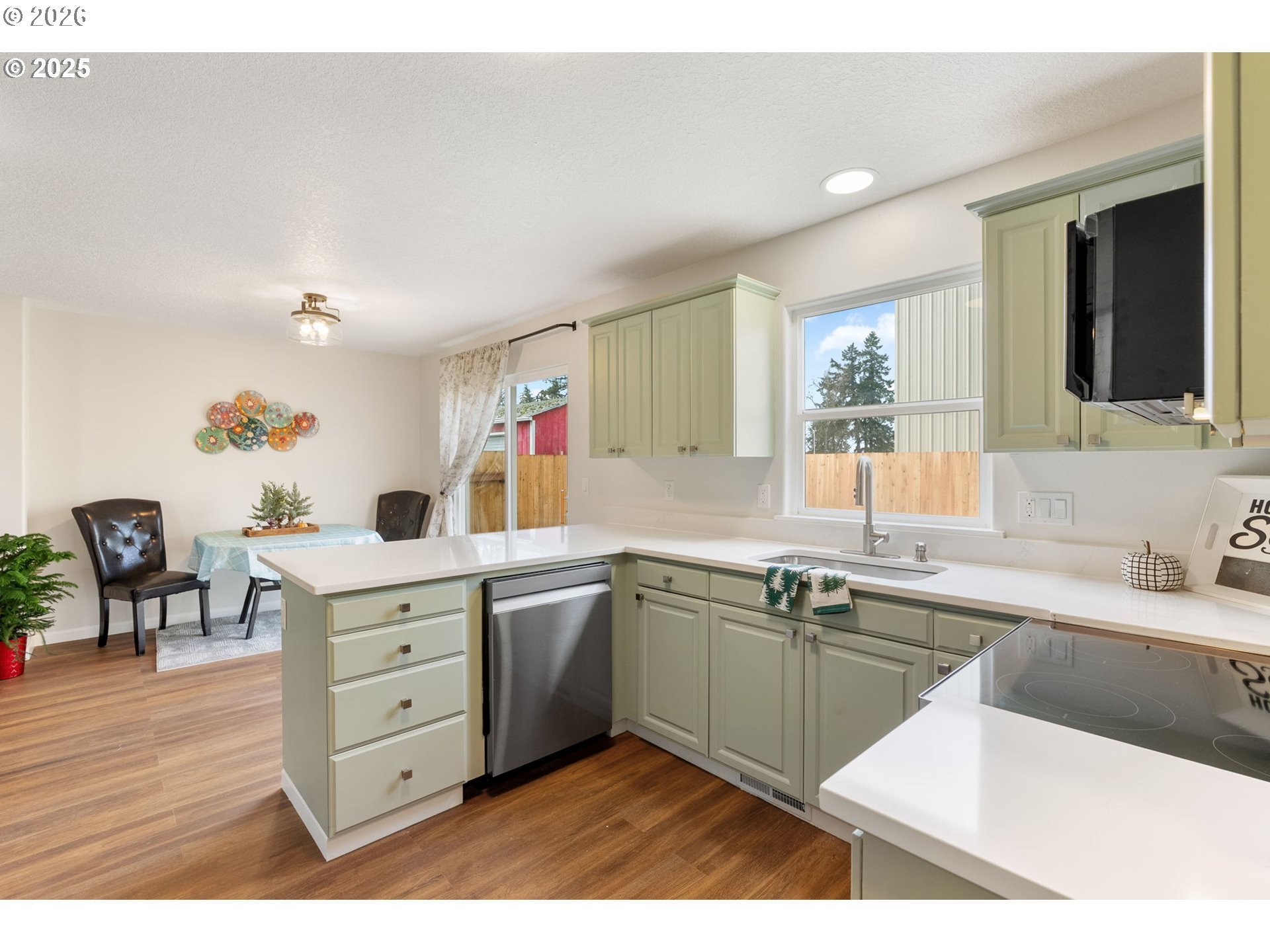 1189 South Aspen Way Canby, OR 97013 - Photo 9 of 41