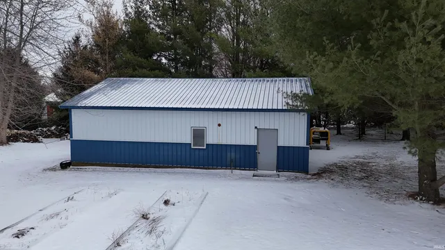 $549,000 | 3844 East 400 North, Warsaw, IN 46582