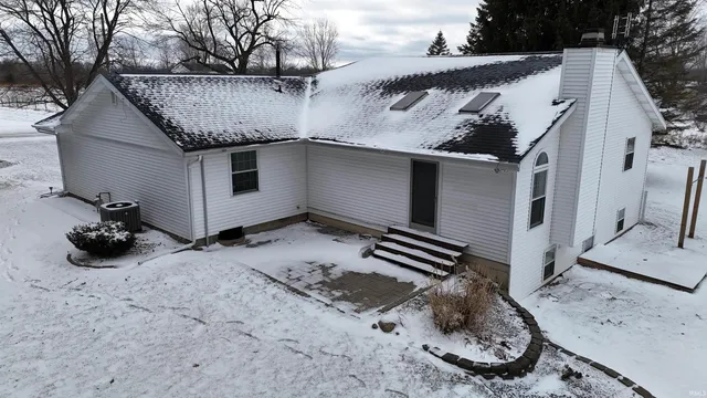 $549,000 | 3844 East 400 North, Warsaw, IN 46582