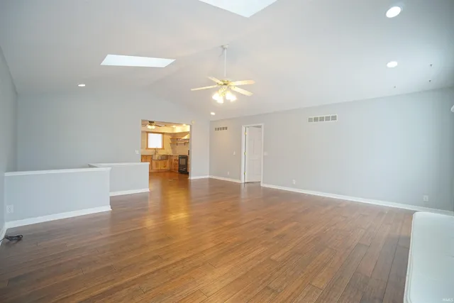 $549,000 | 3844 East 400 North, Warsaw, IN 46582