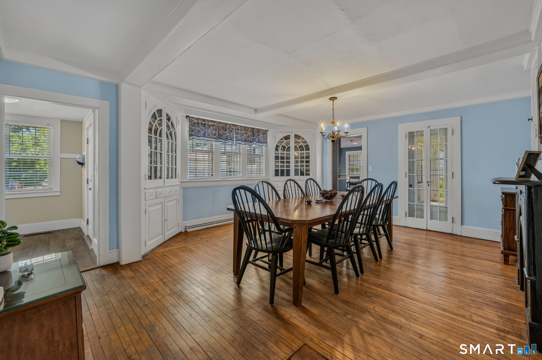 616 Murdock Avenue Meriden, CT 06450 - Photo 6 of 38