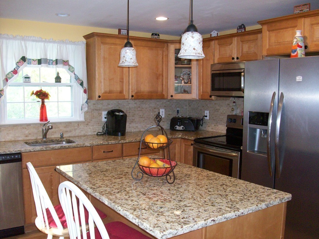 93 Audubon Road Norwood, MA 02062 - Photo 4 of 22 Gallery Image 4