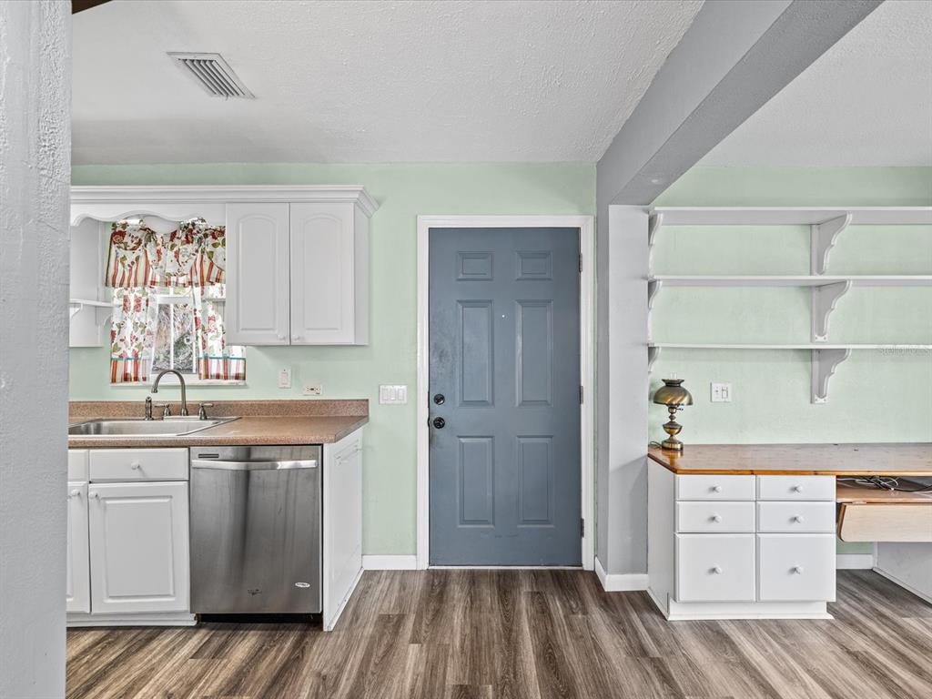 6150 Island Drive Weeki Wachee, FL 34607 - Photo 7 of 41