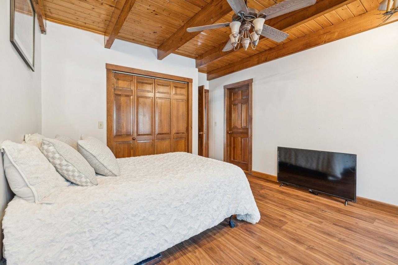 225 Pine River Path Effingham, NH 03882 - Photo 14 of 37