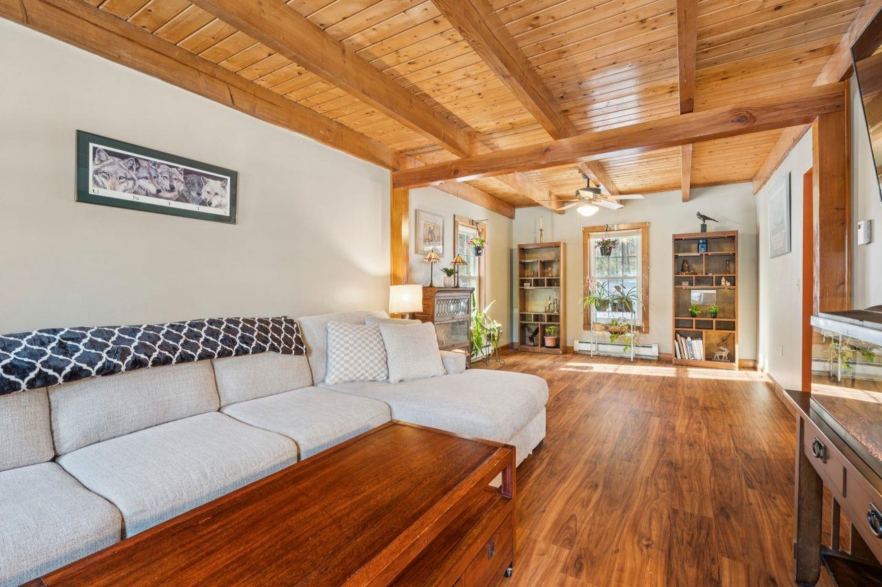 225 Pine River Path Effingham, NH 03882 - Photo 5 of 37