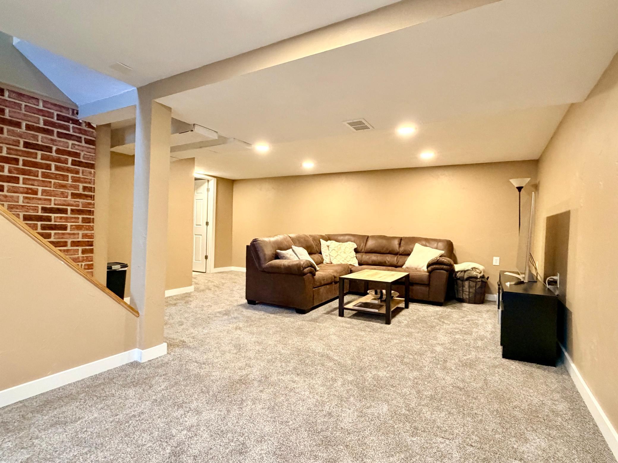 506 Frontier Road Brewster, MN 56119 - Photo 16 of 22