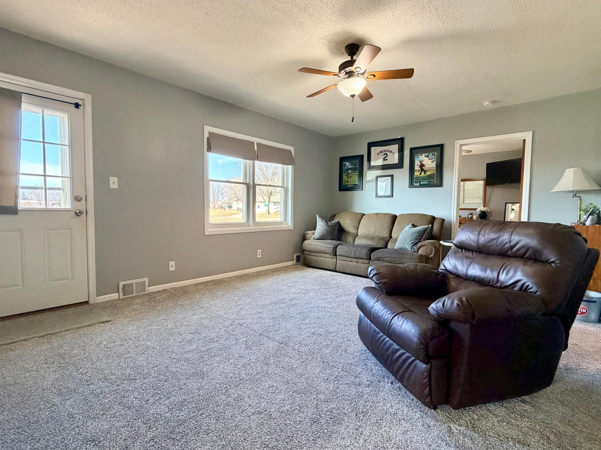 506 Frontier Road Brewster, MN 56119 - Photo 4 of 22