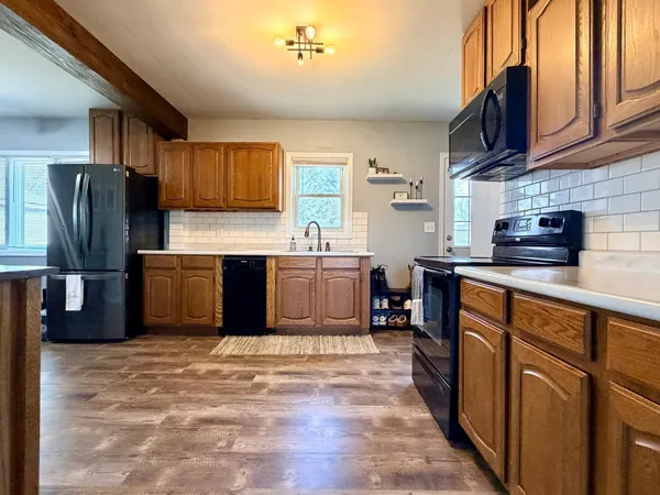 $215,000 | 506 Frontier Road, Brewster, MN 56119