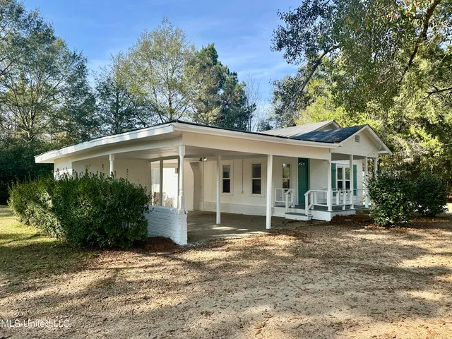 $156,000 | 1633 Northeast New Sight Drive, Brookhaven, MS 39601