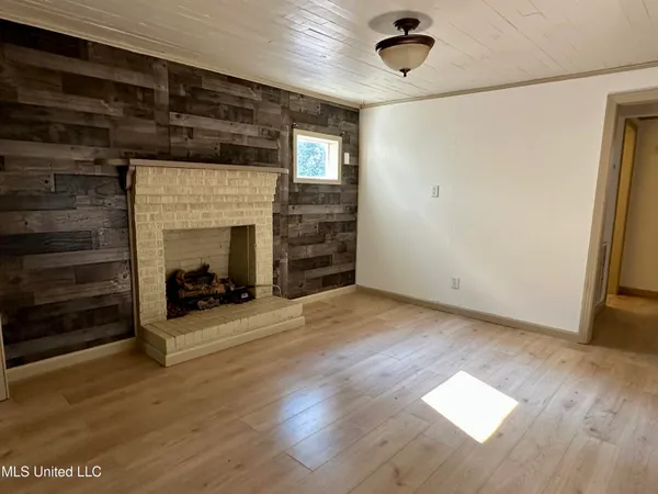 $156,000 | 1633 Northeast New Sight Drive, Brookhaven, MS 39601