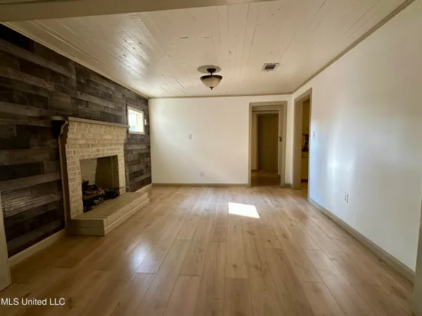 $156,000 | 1633 Northeast New Sight Drive, Brookhaven, MS 39601