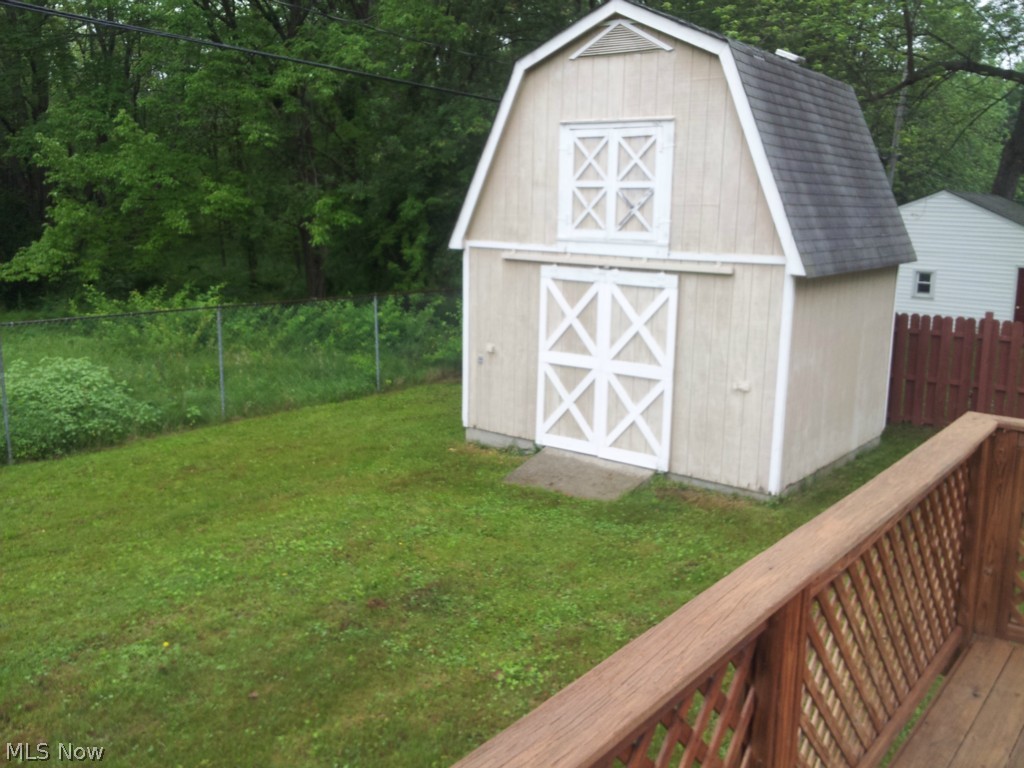 1774 Meadows Road Madison, OH 44057 - Photo 6 of 16 Gallery Image 6