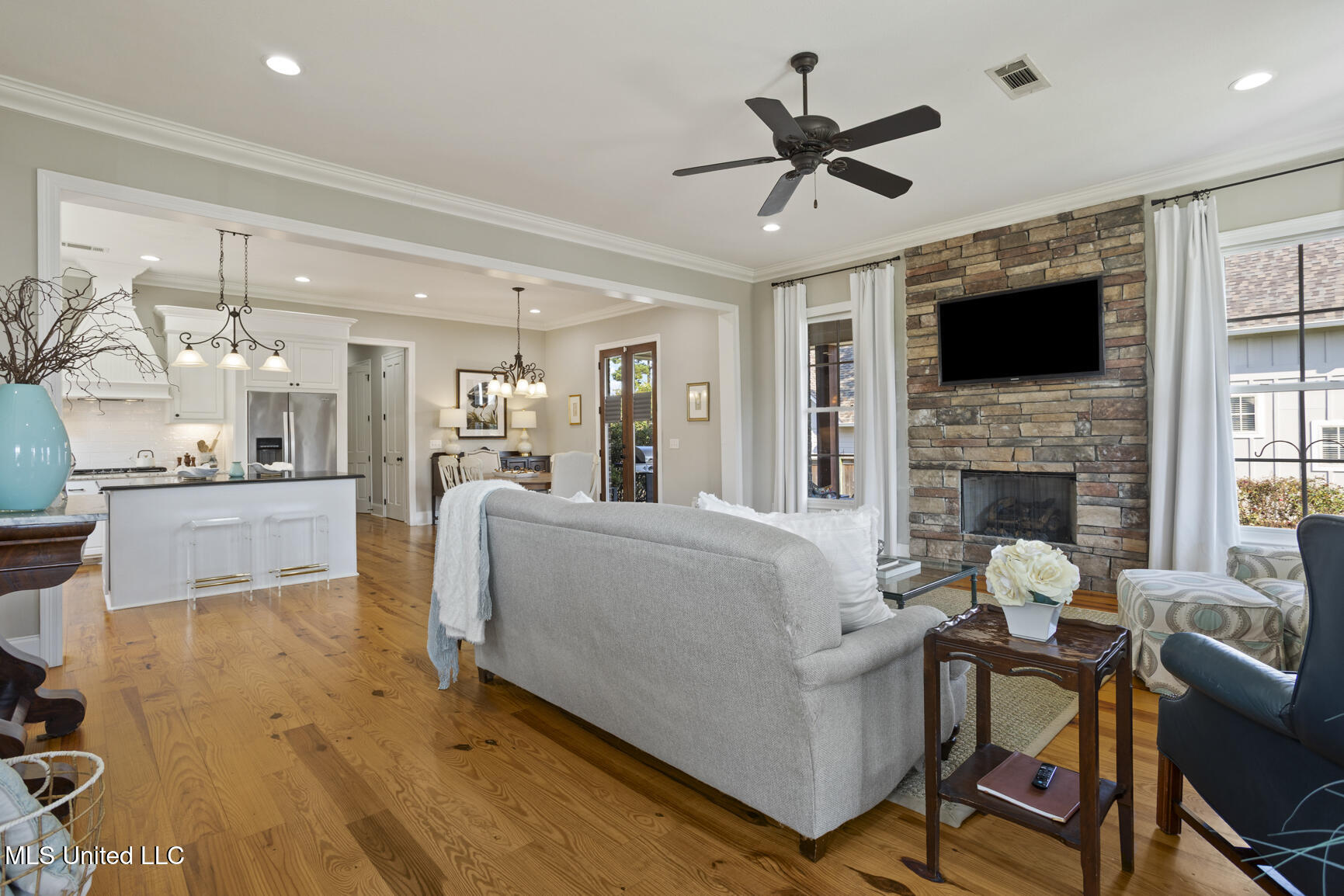 707 Arbor Brandon, MS 39047 - Photo 4 of 49 707 Arbor run-5