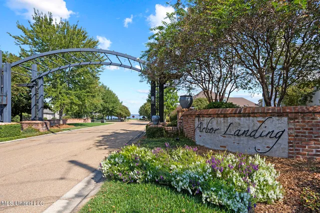 $435,000 | 707 Arbor, Brandon, MS 39047